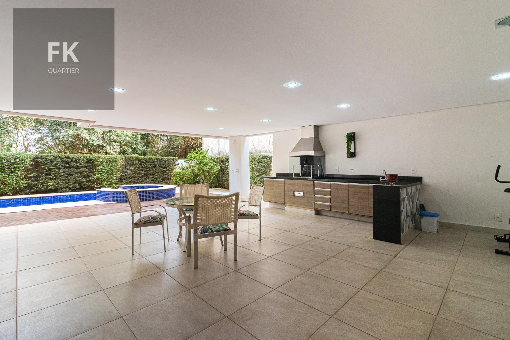 Casa à venda com 4 quartos, 4 suítes, 4 vagas e 435m² no Alphaville, Santana de Parnaíba (SP) — foto 9 de 30