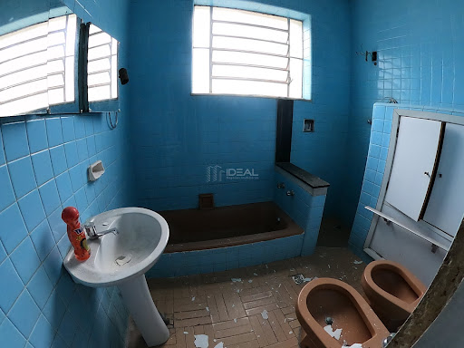 Casa com apelo comercial para venda no Centro de Campos dos Goytacazes, RJ
