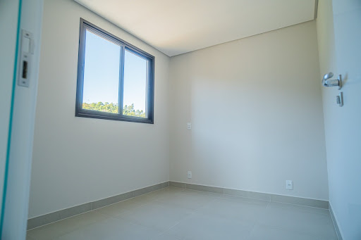 Apartamento em Bairro Rio Pequeno  -  Camboriú