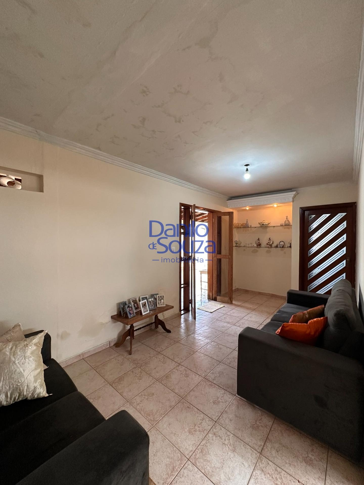 Casa à venda com 3 quartos, 2 banheiros e 354m² no Recanto das Mangueiras, Araxá (MG) — foto 5 de 20