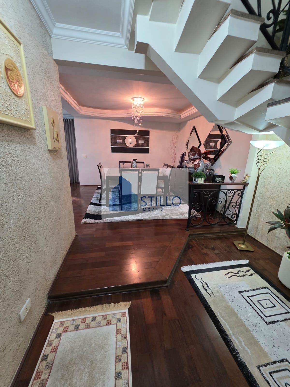 Casa à venda com 3 quartos, 1 suíte, 4 vagas e 275m² no Jardim Textil, São Paulo (SP) — foto 8 de 13