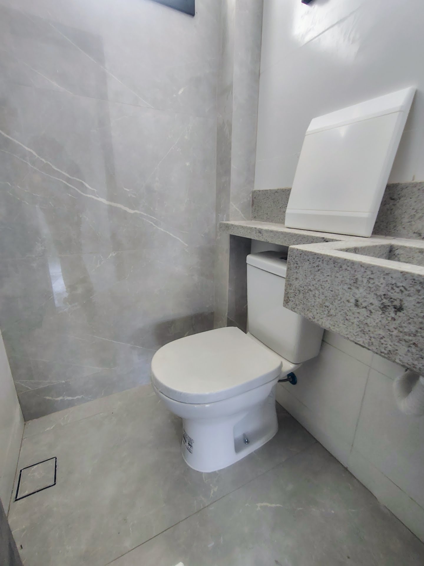 Casa à venda com 3 quartos, 1 suíte, 2 vagas e 127m² no Planalto, Belo Horizonte (MG) — foto 23 de 30