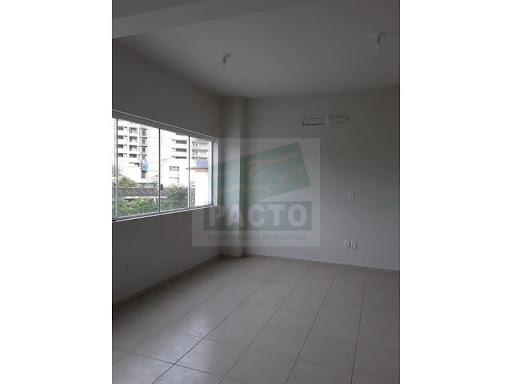 Sala em Centro  -  Araranguá