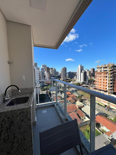 Apartamento 02 Dorm. em Balneario Perequê  -  Porto Belo