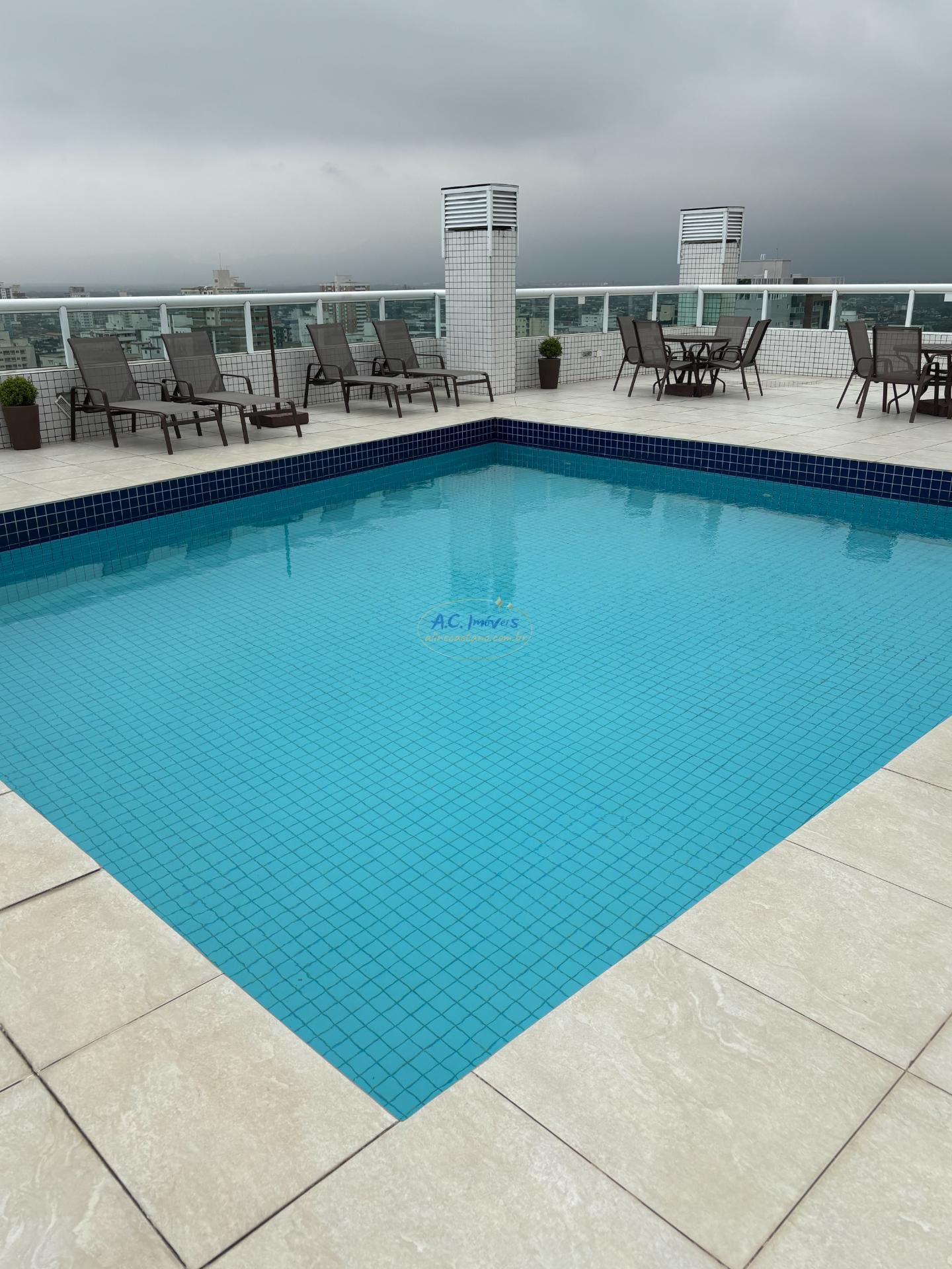 Apartamento à venda com 3 quartos, 2 suítes, 2 vagas e 139m² no Guilhermina, Praia Grande (SP) — foto 24 de 25
