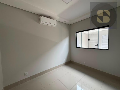 Casa à venda em Cuiabá 50,37m² 2 dorms 2 banheiros