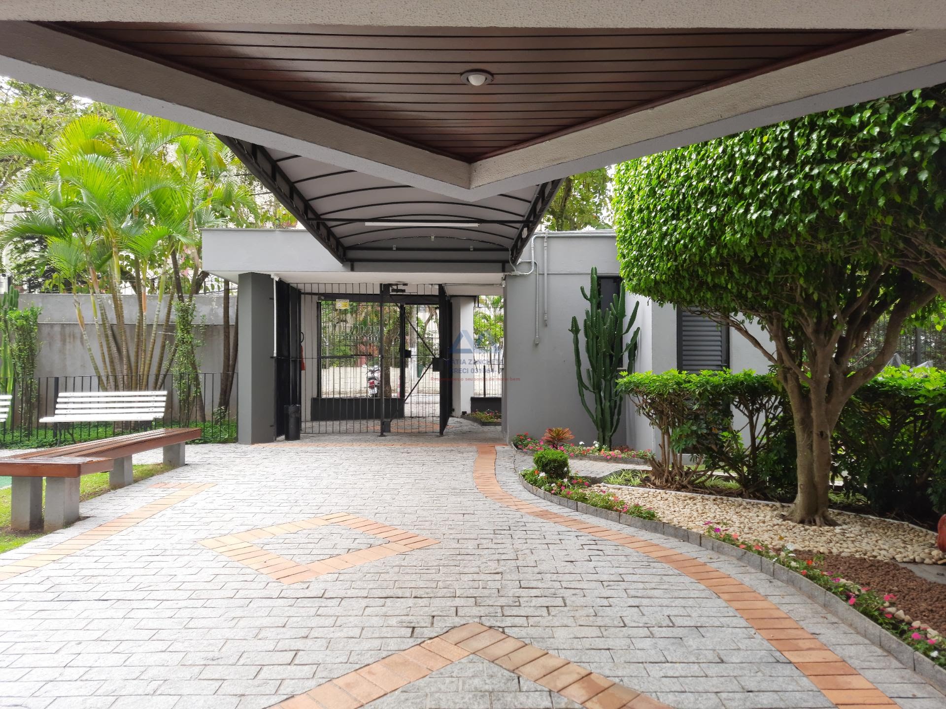 Apartamento para alugar com 2 quartos, 1 banheiro, 1 vaga e 50m² no Jardim Celeste, São Paulo (SP) — foto 24 de 30