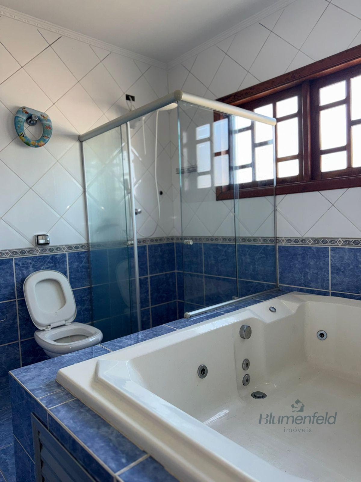 Casa para alugar com 4 quartos, 3 suítes, 2 vagas e 350m² no Arujá Country Club, Arujá (SP) — foto 25 de 30