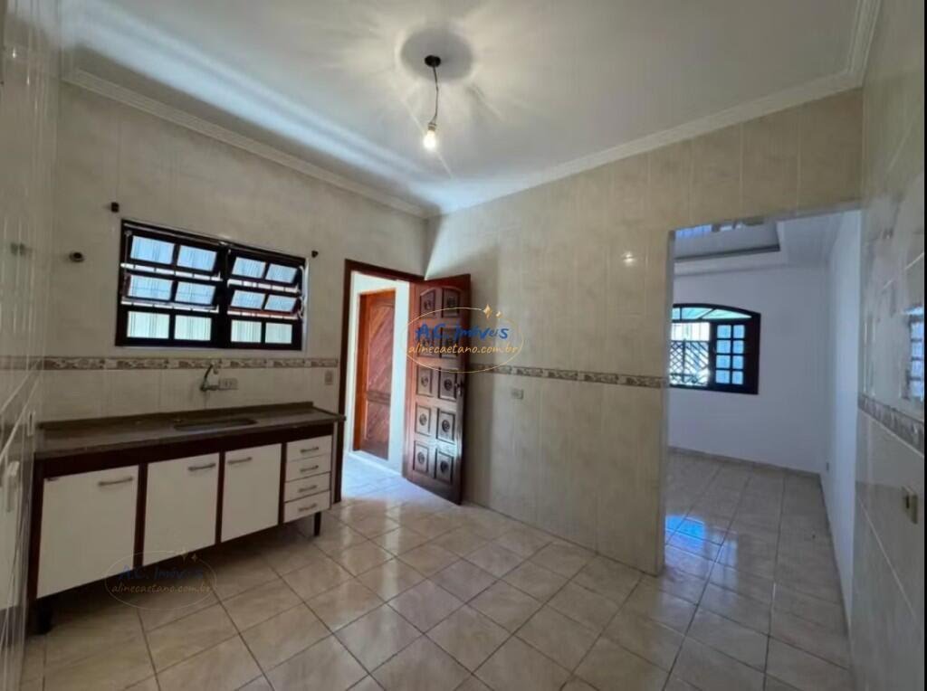 Casa à venda com 2 quartos, 1 suíte, 2 vagas e 75m² no Cidade Ocian, Praia Grande (SP) — foto 16 de 23