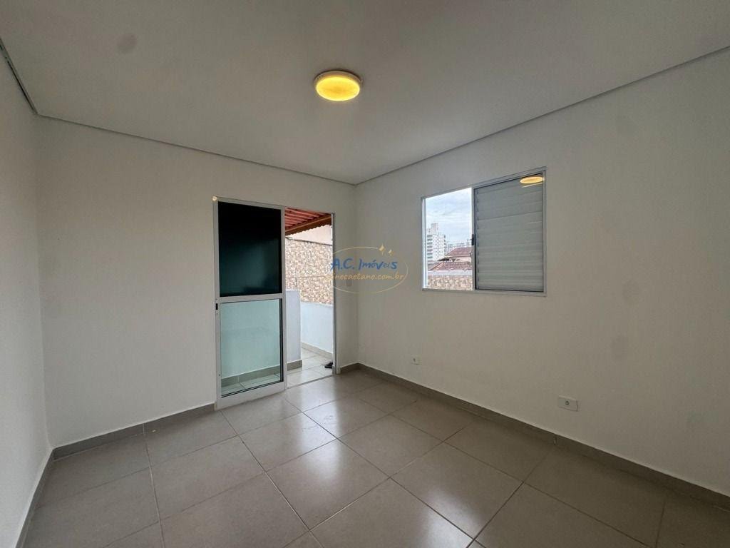 Casa à venda com 3 quartos, 1 banheiro, 2 vagas e 110m² no Vila Tupi, Praia Grande (SP) — foto 18 de 23