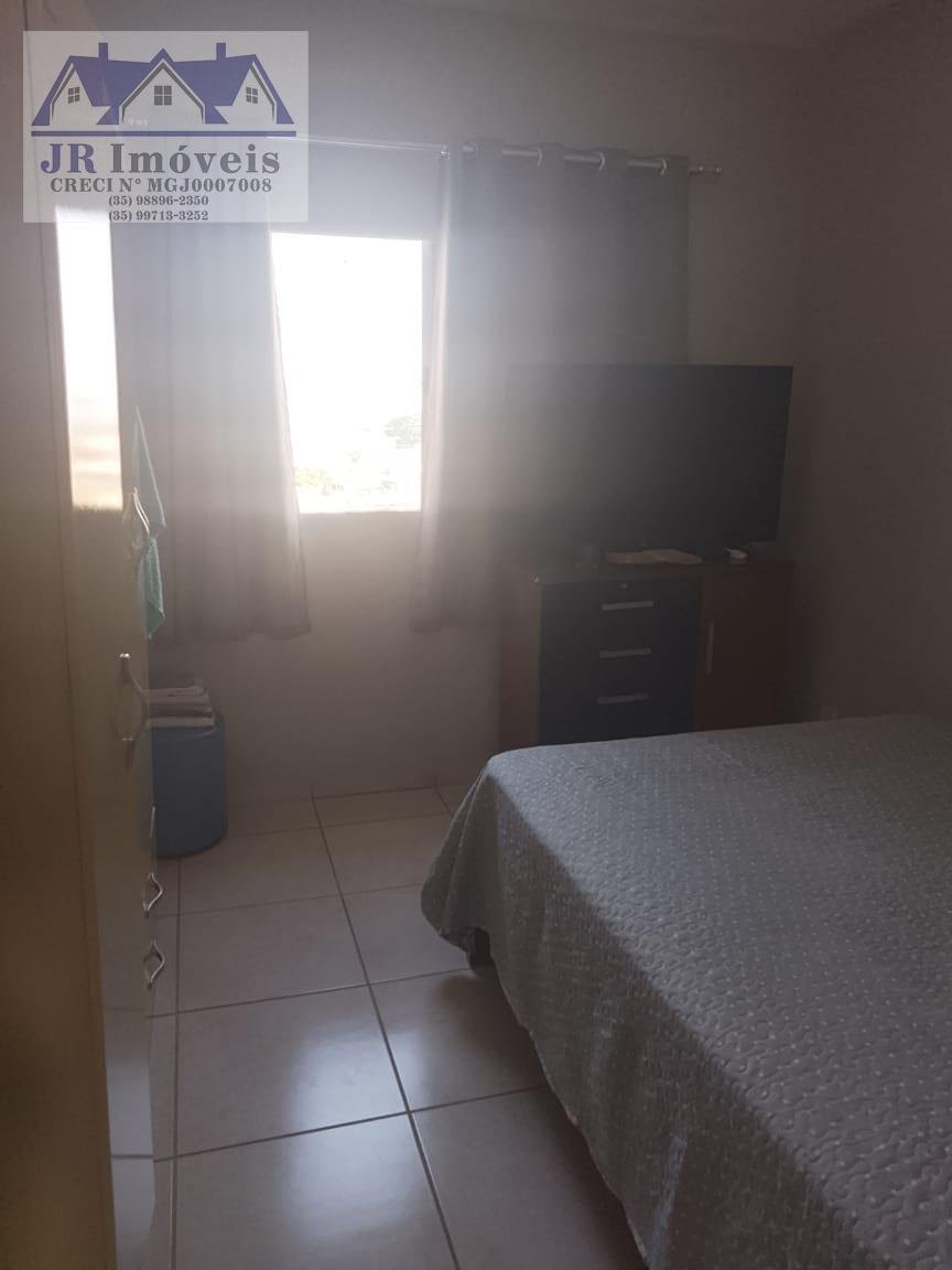 Casa à venda com 3 quartos, 1 suíte, 2 vagas e 300m² no Monte Castelo, Piranguçu (MG) — foto 8 de 25