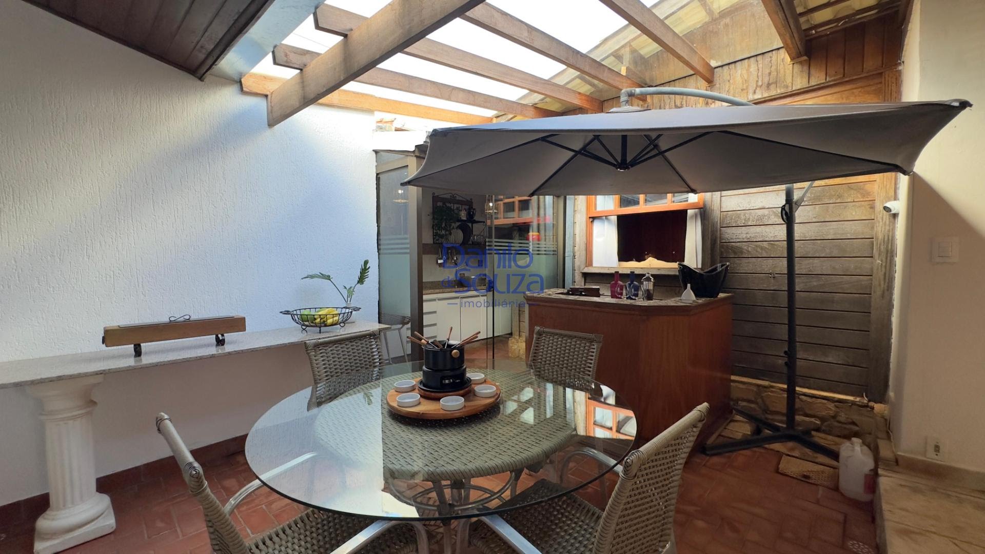 Casa à venda com 3 quartos, 3 suítes, 1 vaga e 190m² no Centro, Araxá (MG) — foto 10 de 22