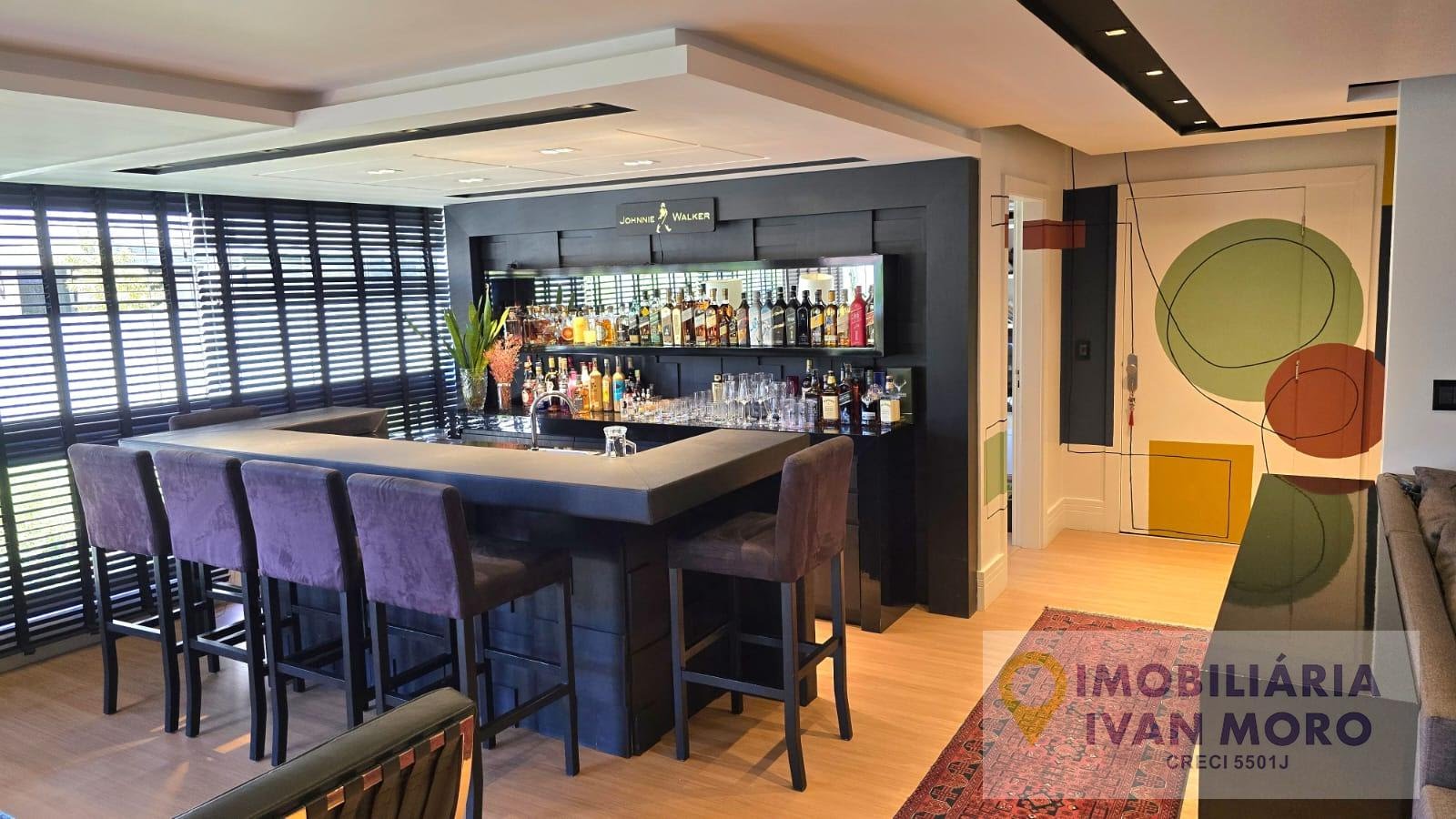 Apartamento à venda com 4 quartos, 2 suítes, 3 vagas e 325m² no Centro, Florianópolis (SC) — foto 9 de 30