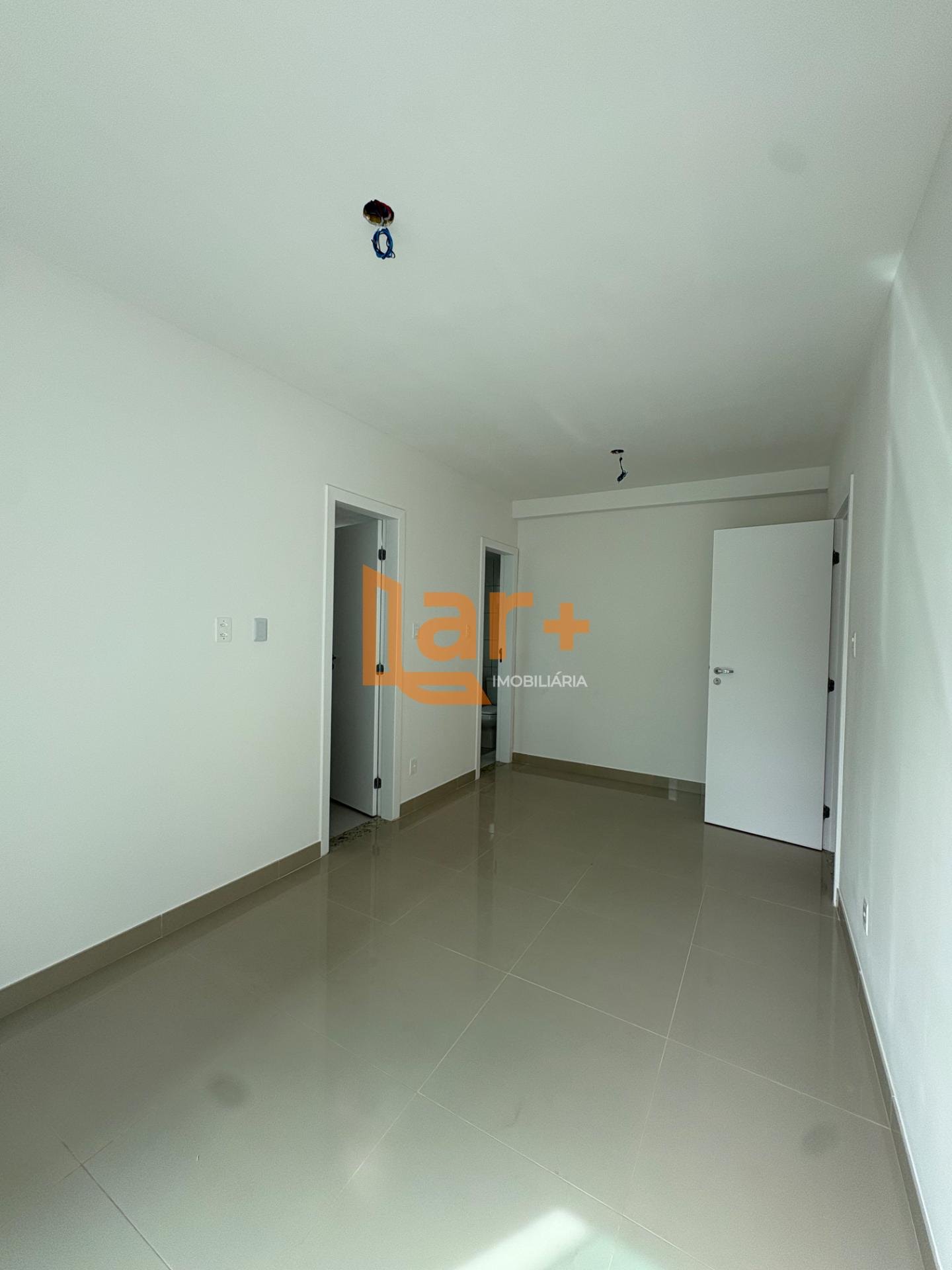 Apartamento à venda com 4 quartos, 2 suítes, 2 vagas e 114m² no Farolândia, Aracaju (SE) — foto 7 de 10