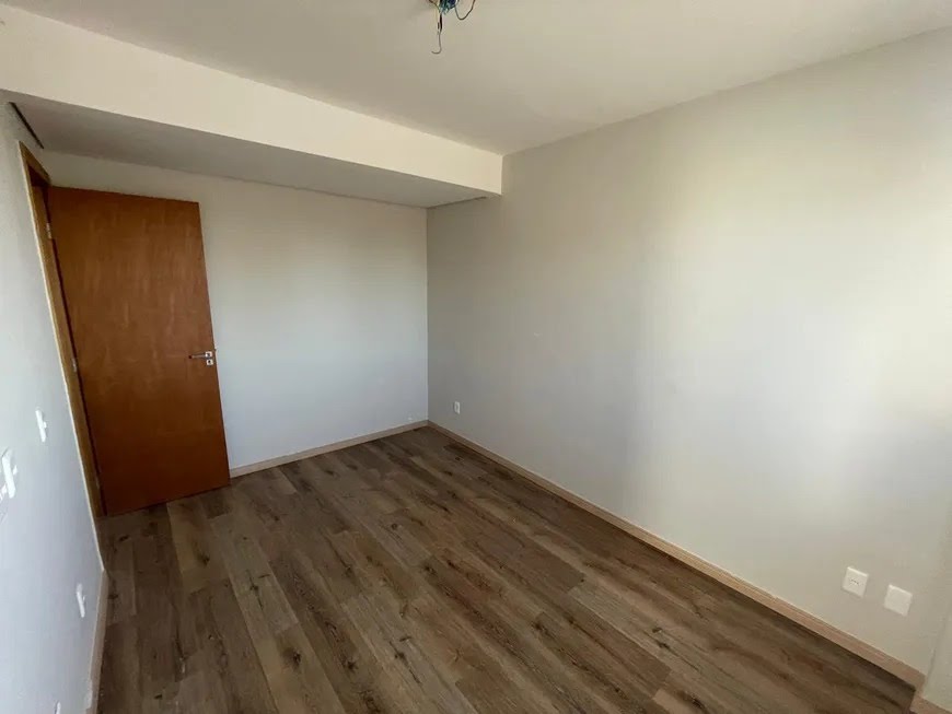 Casa à venda com 3 quartos, 1 suíte, 1 vaga e 110m² no Planalto, Belo Horizonte (MG) — foto 14 de 16