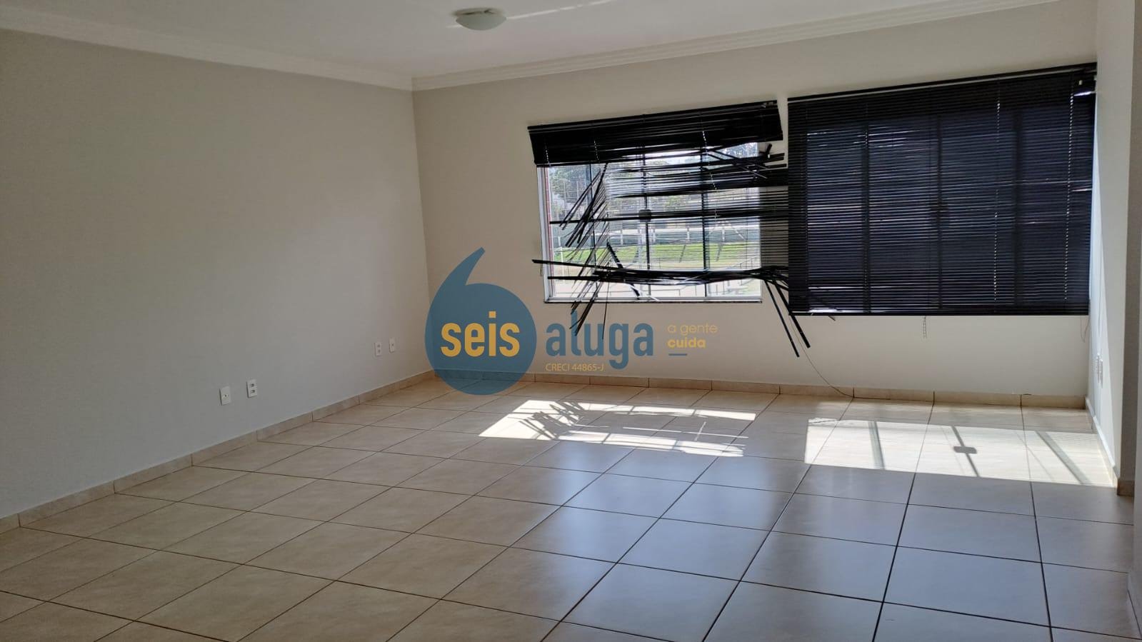 ESRITÓRIO PISO SUPERIOR