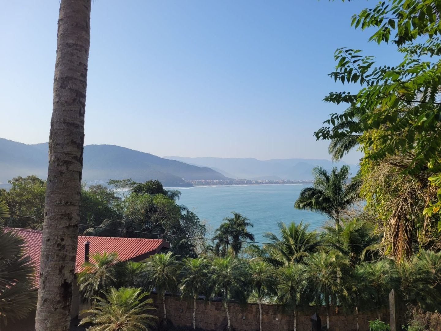 Casa à venda com 5 quartos, 4 banheiros, 7 vagas e 822m² no Toninhas, Ubatuba (SP) — foto 2 de 30