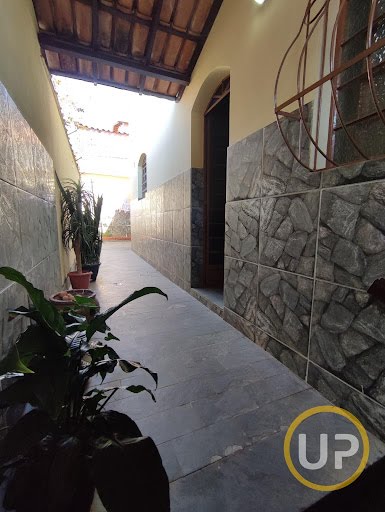 Acesso Lateral da Casa