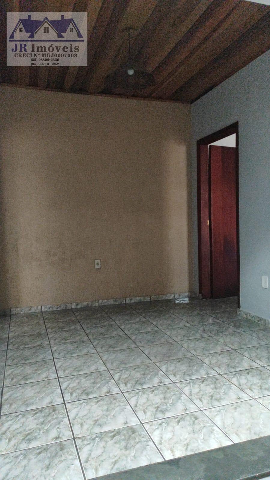 Casa à venda com 3 quartos, 2 banheiros e 1 vaga no Vila Isabel, Itajubá (MG) — foto 13 de 28
