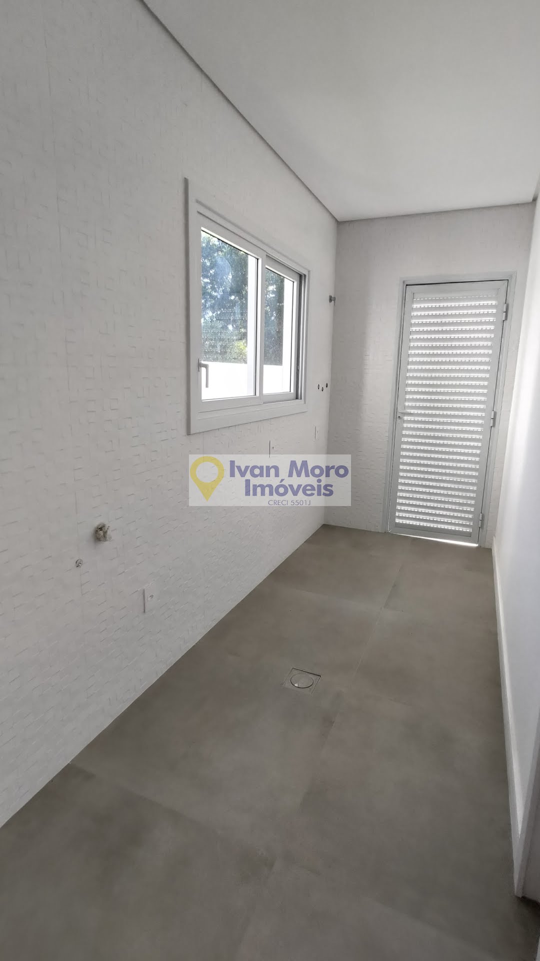 Casa à venda com 3 quartos, 3 suítes, 2 vagas e 269m² no Cachoeira do Bom Jesus, Florianópolis (SC) — foto 28 de 30