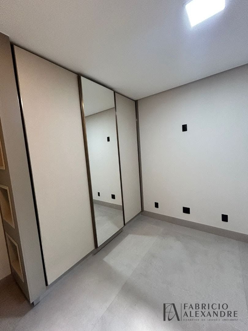 Casa à venda com 3 quartos, 3 suítes, 4 vagas e 250m² no Damha VI, São José do Rio Preto (SP) — foto 9 de 14