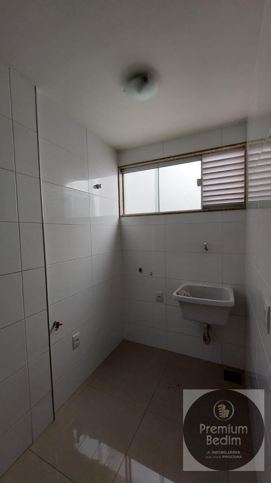ÁREA DE SERVIÇOS 