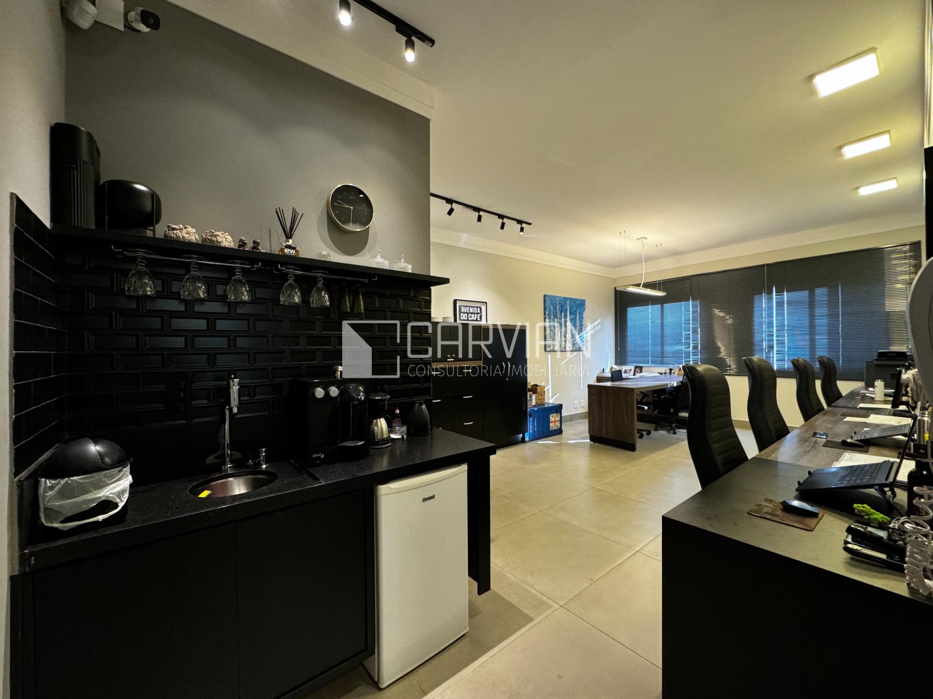 Comercial à venda com 1 banheiro, 1 vaga e 31m² no Vila Amelia, Ribeirão Preto — foto principal