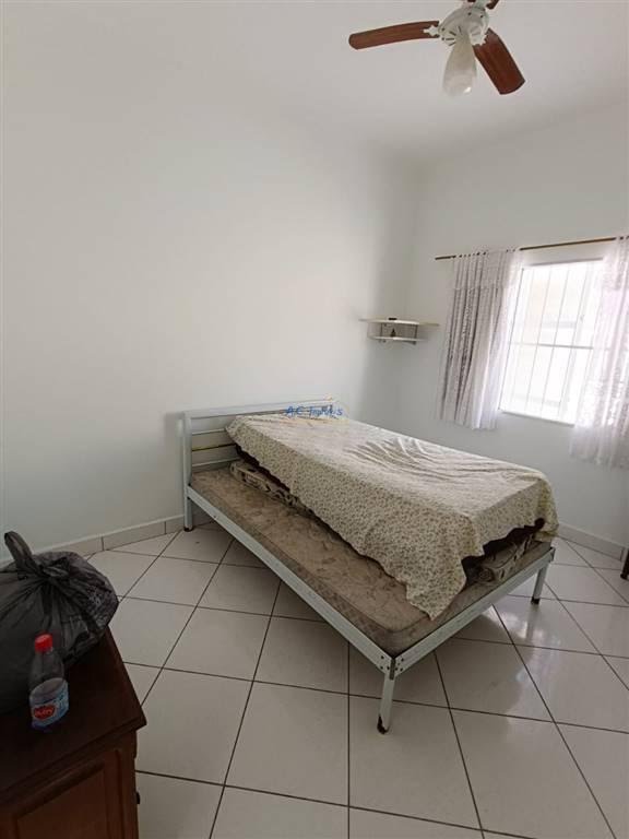 Casa à venda com 3 quartos, 1 suíte, 2 vagas e 115m² no Cidade Ocian, Praia Grande (SP) — foto 12 de 30