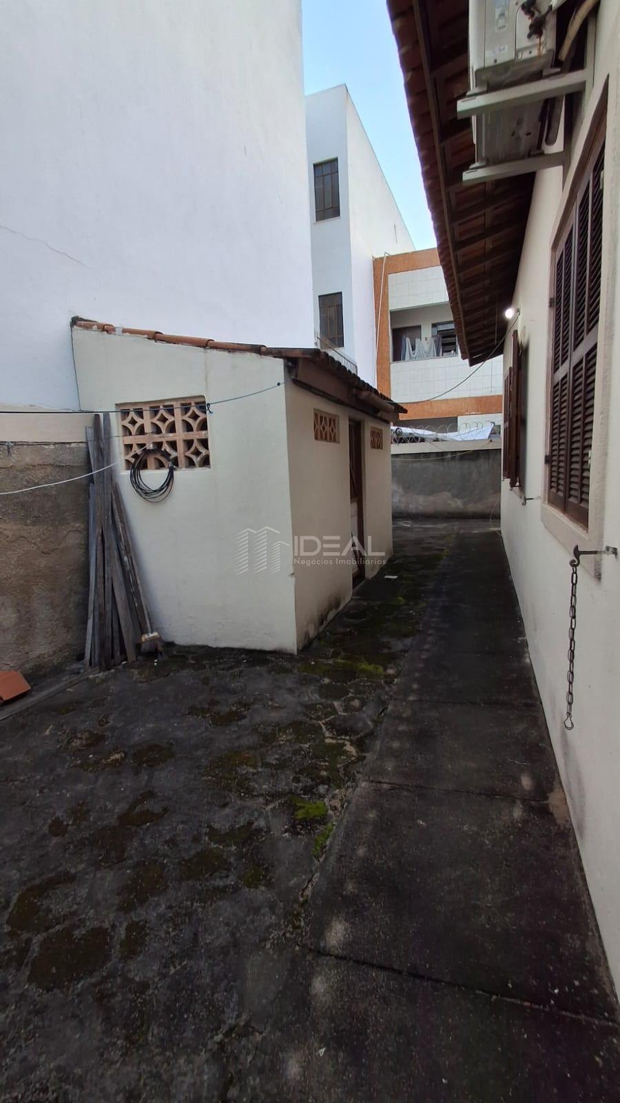 Casa à venda com 2 quartos, 2 banheiros, 3 vagas e 250m² no Parque José do Patrocínio, Campos dos Goytacazes (RJ) — foto 28 de 30