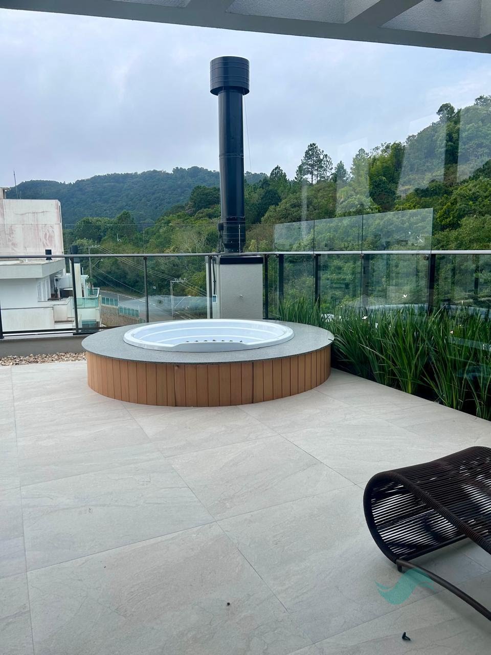 Apartamento à venda com 1 quarto, 1 banheiro, 1 vaga e 77m² no Jurerê, Florianópolis (SC) — foto 8 de 15