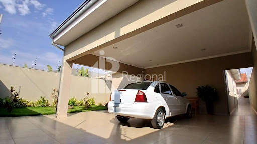 Casa em Athenas Paulista  -  Jaboticabal