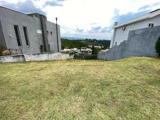 Lote Em Condomínio Fechado em Residencial Valville I  -  Santana de Parnaíba