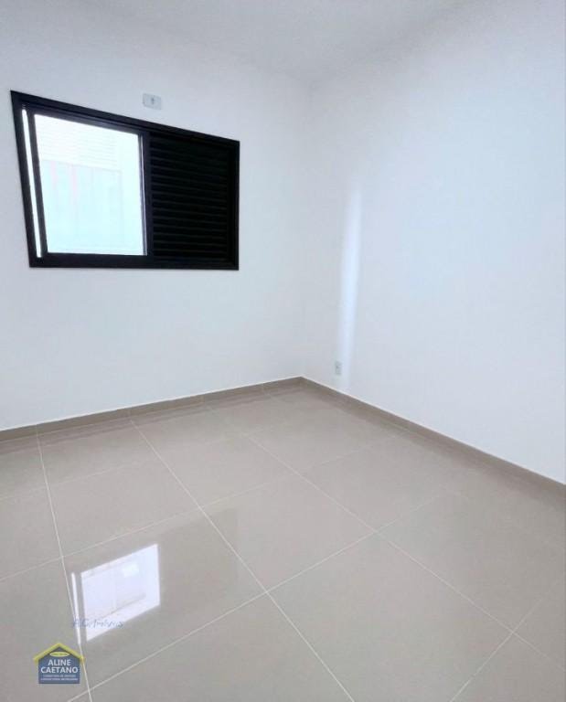 Casa à venda com 3 quartos, 1 suíte, 1 vaga e 111m² no Vila Tupi, Praia Grande (SP) — foto 9 de 19
