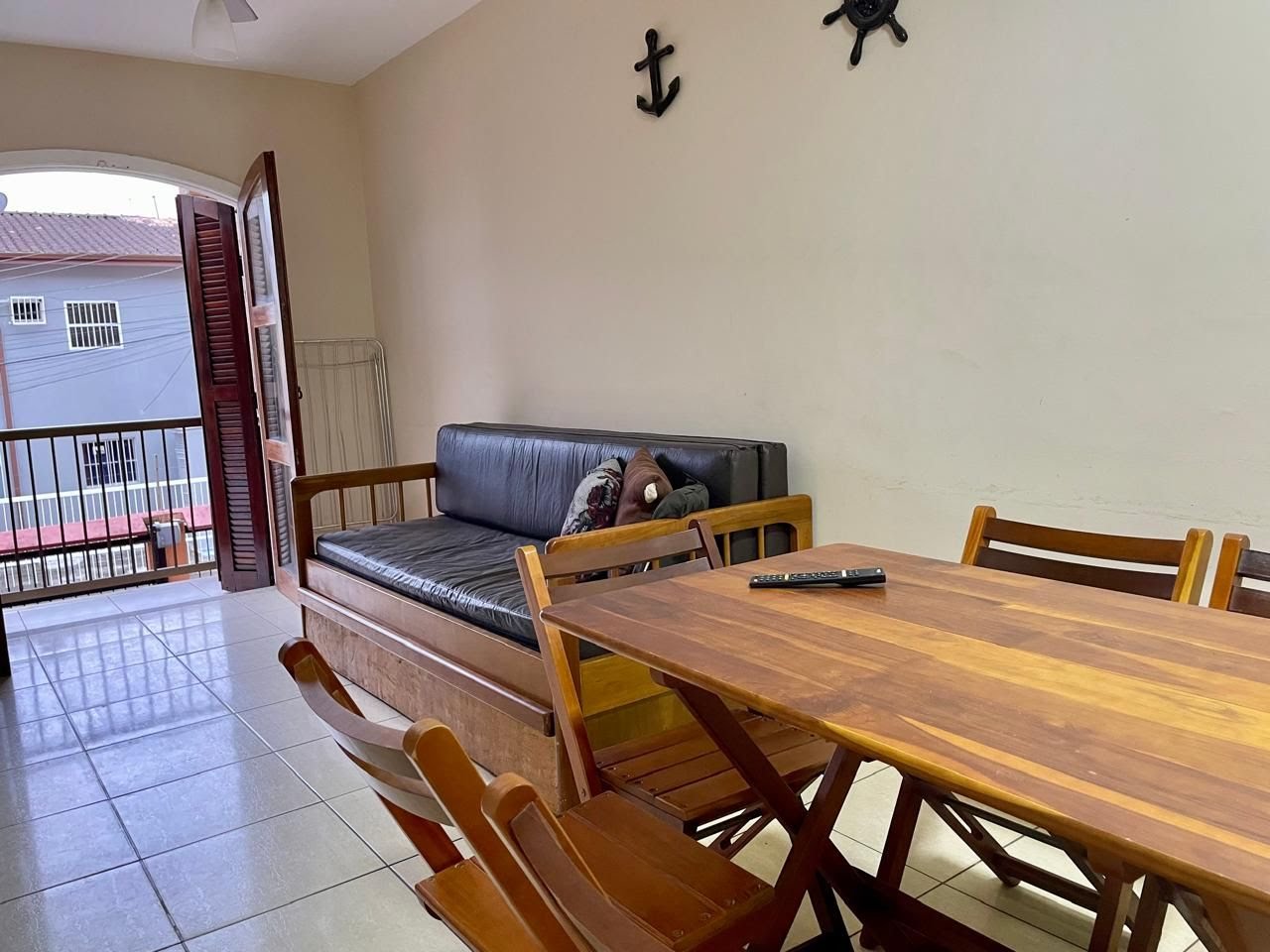 Casa à venda com 2 quartos, 2 banheiros, 2 vagas e 75m² no Praia Grande, Ubatuba (SP) — foto 2 de 9