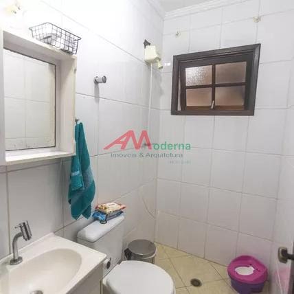 Casa à venda com 3 quartos, 2 banheiros, 2 vagas e 200m² no Nova Petrópolis, São Bernardo do Campo (SP) — foto 28 de 30