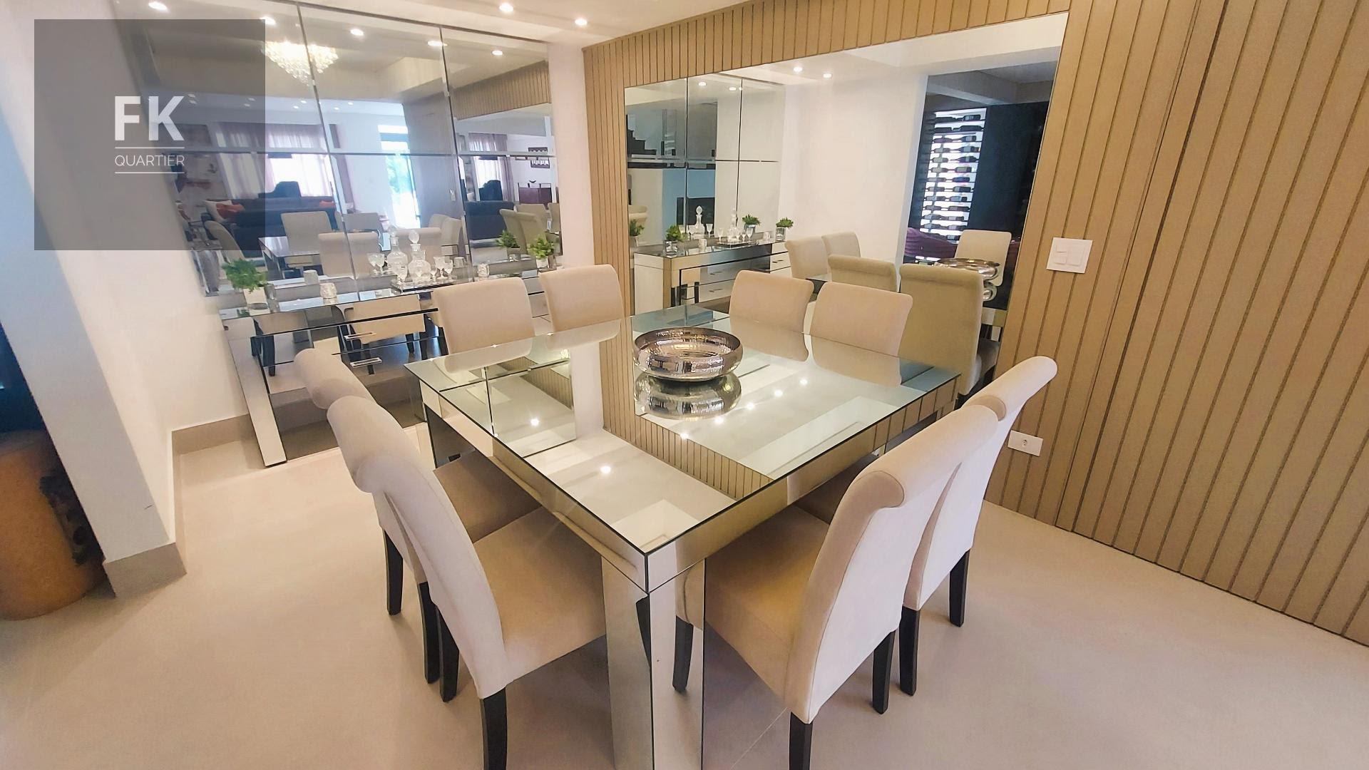 Casa à venda com 5 quartos, 5 suítes, 6 vagas e 583m² no Alphaville Residencial Um, Barueri (SP) — foto 7 de 30