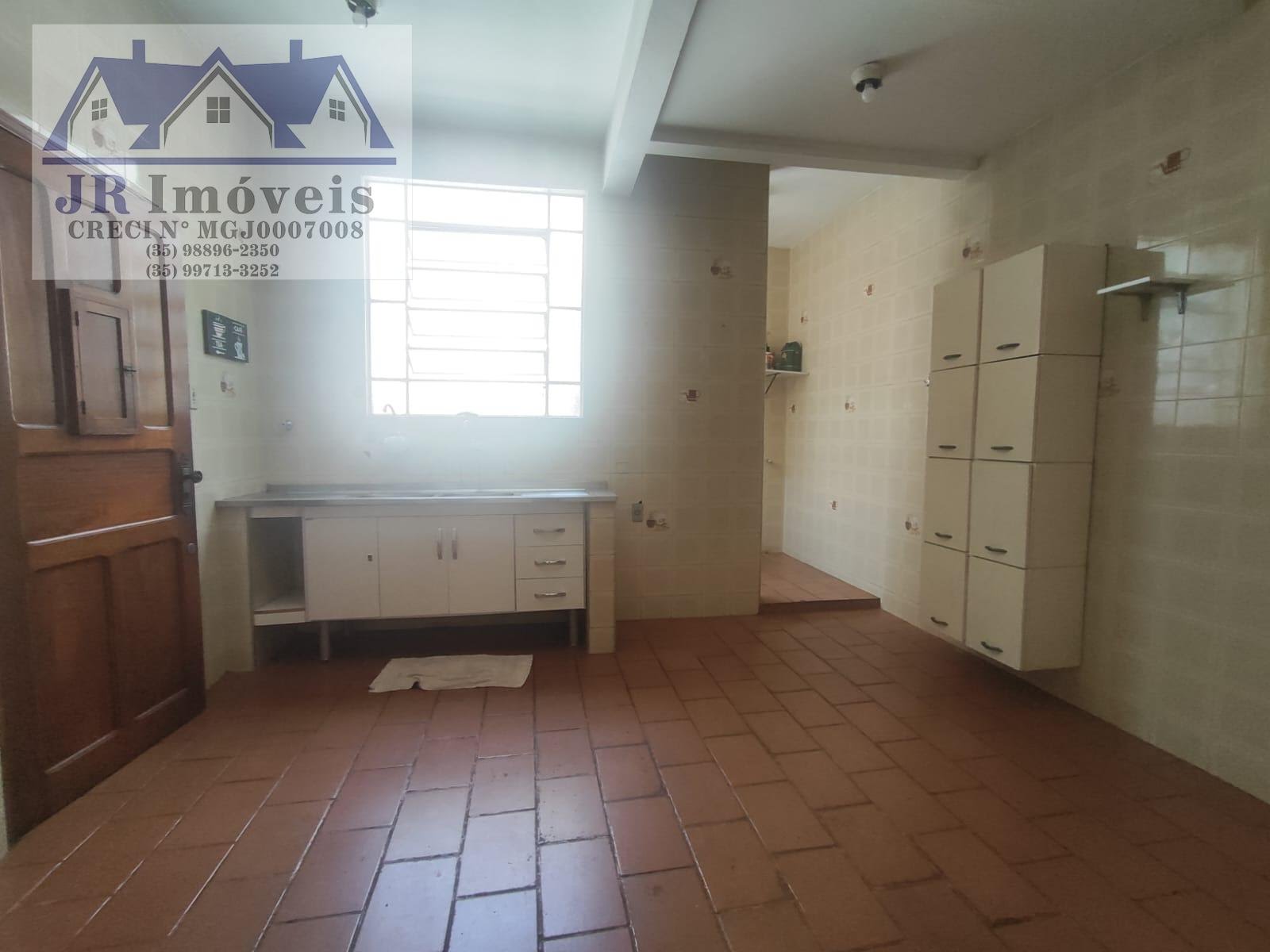 Apartamento à venda com 2 quartos, 1 banheiro e 100m² no Centro, Itajubá (MG) — foto 9 de 24