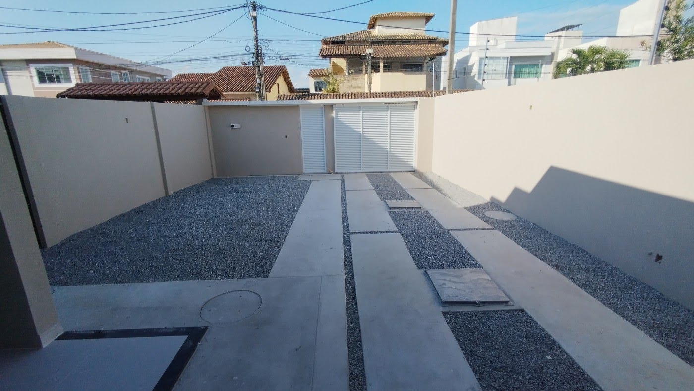 Casa à venda com 3 quartos, 1 suíte, 2 vagas e 210m² no Ouro Verde, Rio das Ostras (RJ) — foto 20 de 26