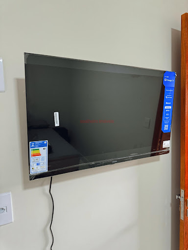 Televisão do quarto 