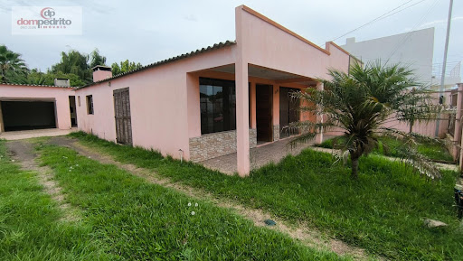 Fachada área