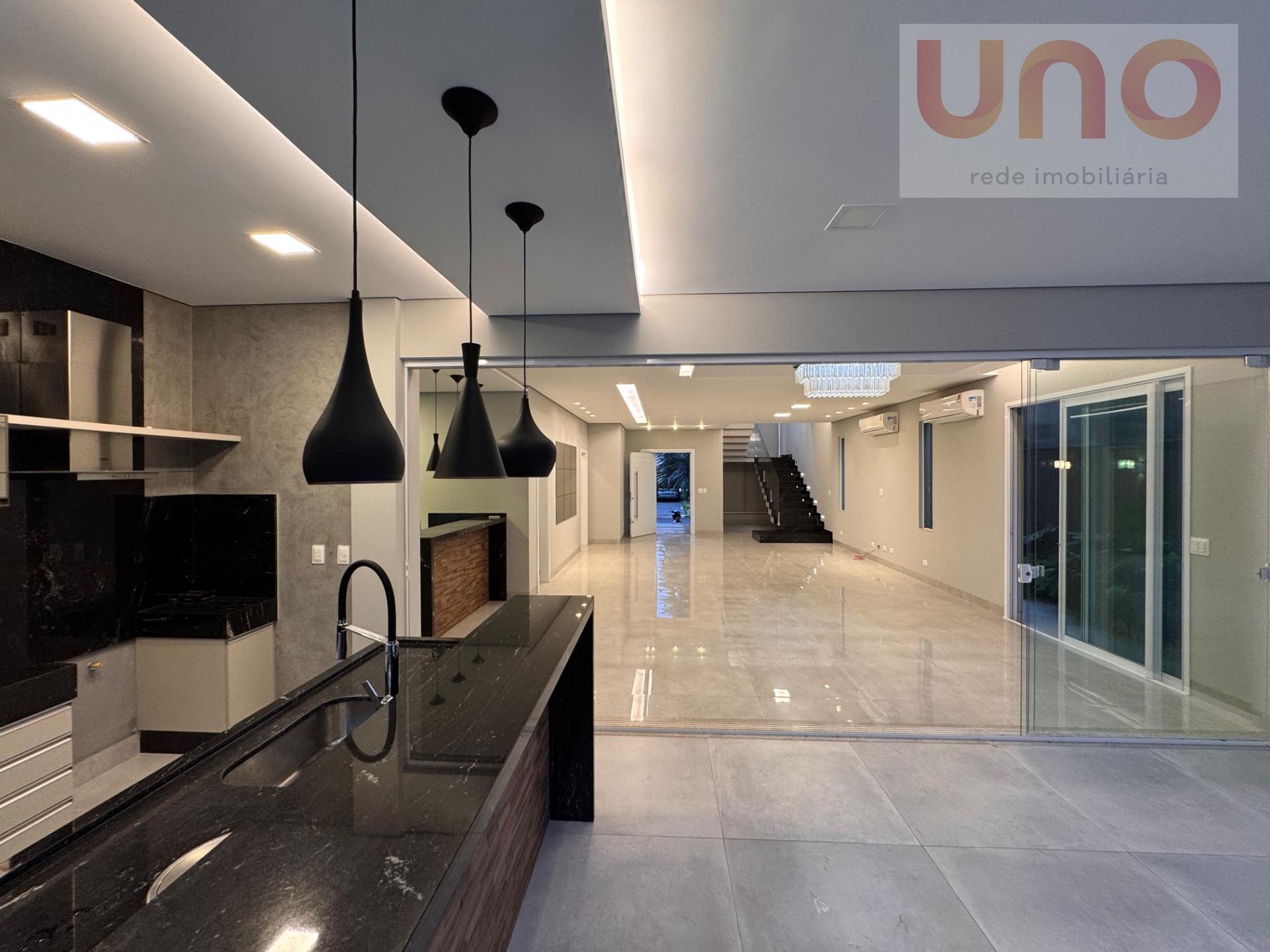 Casa à venda com 4 quartos, 4 suítes, 2 vagas e 308m² no Parque Residencial Maria A Pedrossian, Campo Grande (MS) — foto 30 de 30