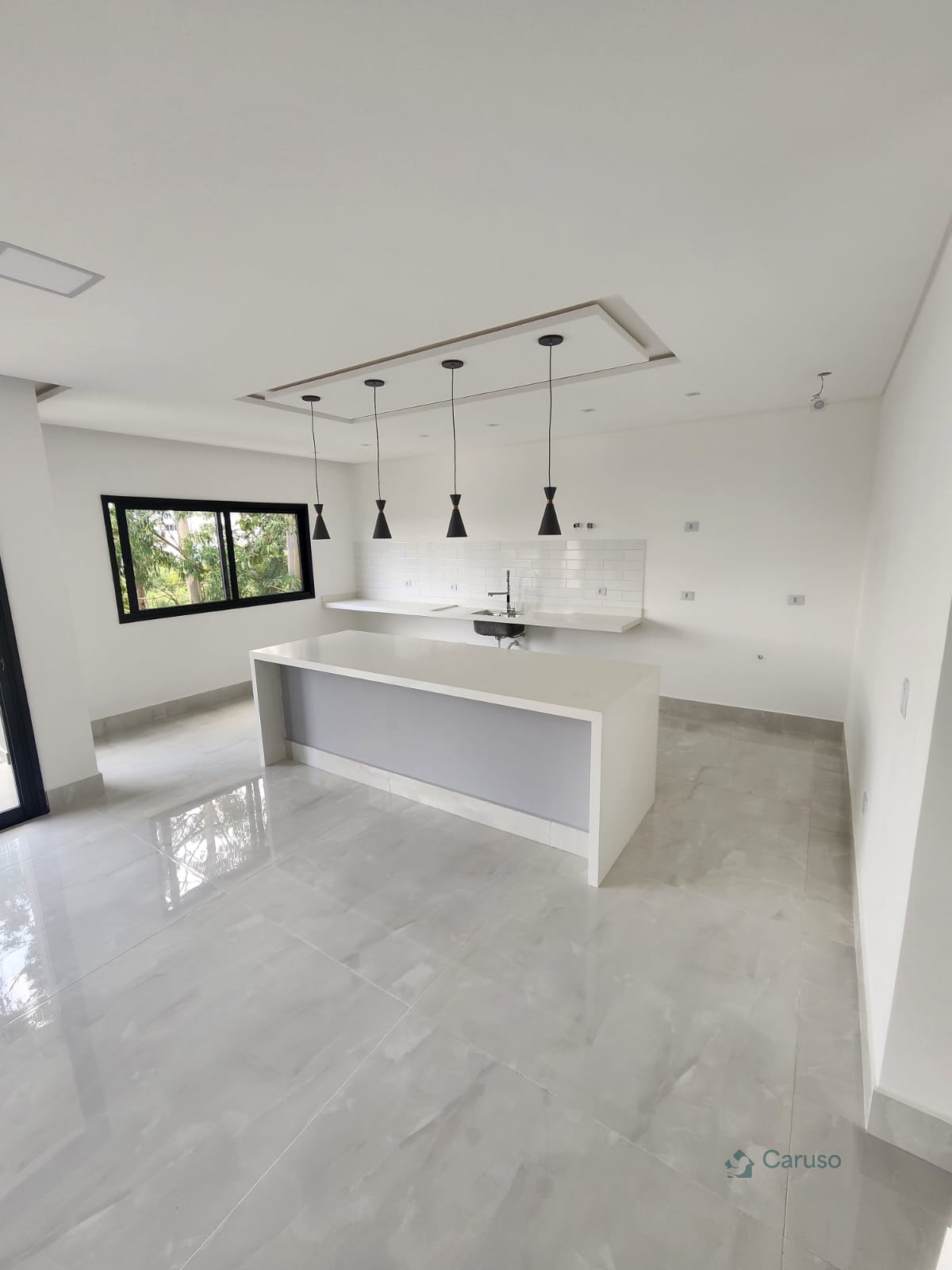 Casa à venda com 4 quartos, 4 suítes, 4 vagas e 300m² no Condomínio Real Park, Arujá (SP) — foto 13 de 18