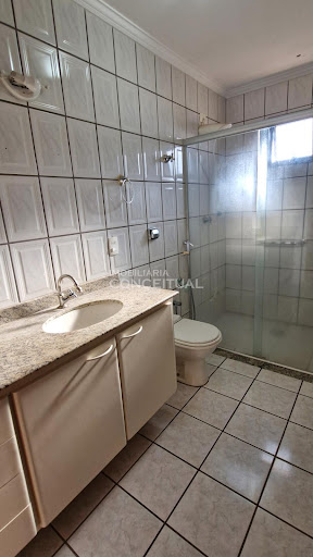 Quarto 1 - Banheiro