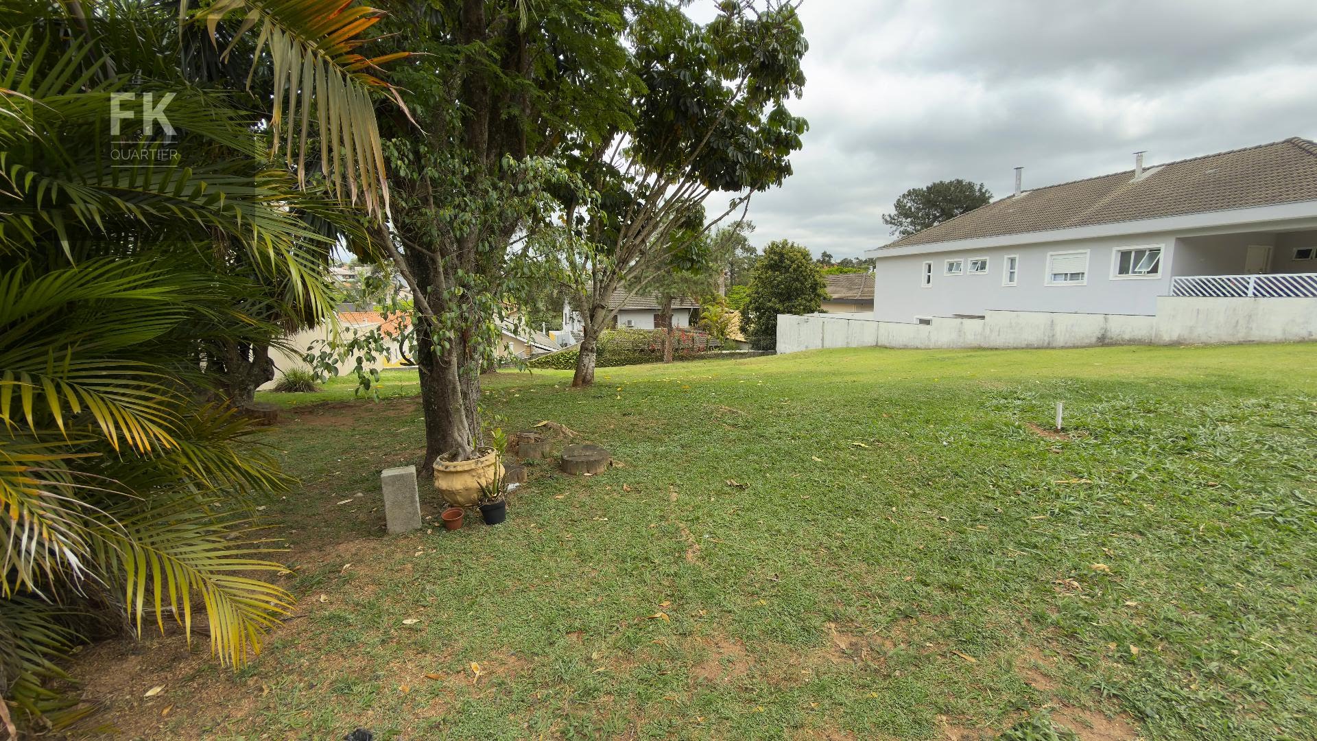 Terreno à venda com 420m² de terreno no Alphaville, Santana de Parnaíba (SP) — foto 2 de 6