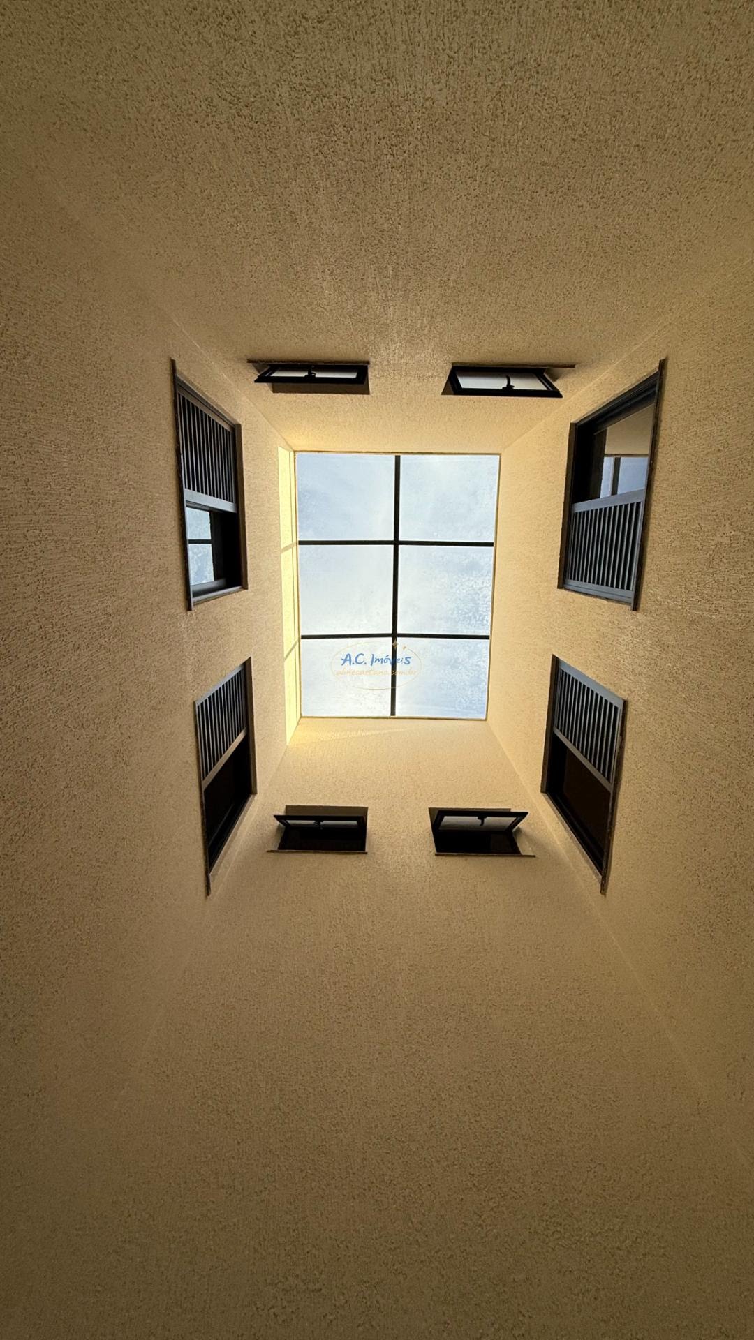 Casa à venda com 3 quartos, 3 suítes, 2 vagas e 143m² no Maracanã, Praia Grande (SP) — foto 18 de 30