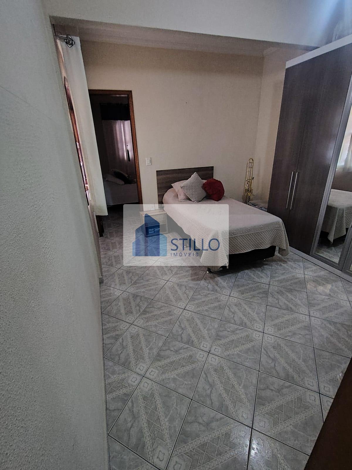 Casa à venda com 6 quartos, 1 suíte, 4 vagas e 250m² no Vila Antonieta, São Paulo (SP) — foto 24 de 30