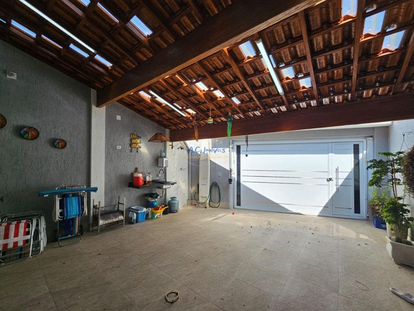 Casa à venda com 3 quartos, 1 suíte, 2 vagas e 120m² no Solemar, Praia Grande (SP) — foto 25 de 30
