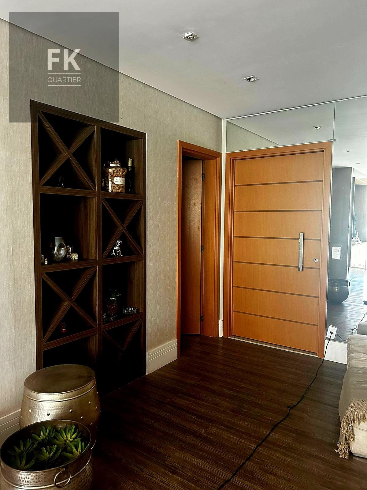 Apartamento à venda com 3 quartos, 3 suítes, 4 vagas e 224m² no Tamboré, Santana de Parnaíba (SP) — foto 8 de 21