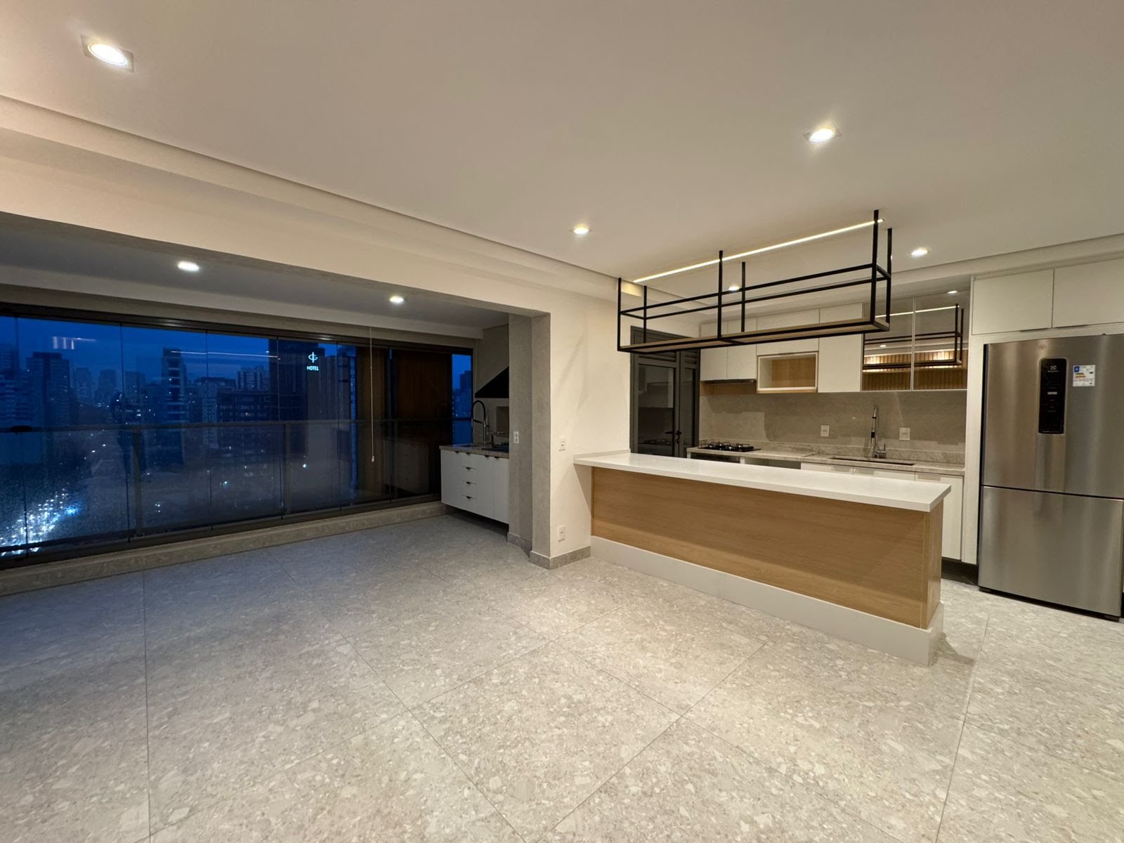Apartamento para Locação Avenida Pedroso de Morais, Pinheiros/SP 