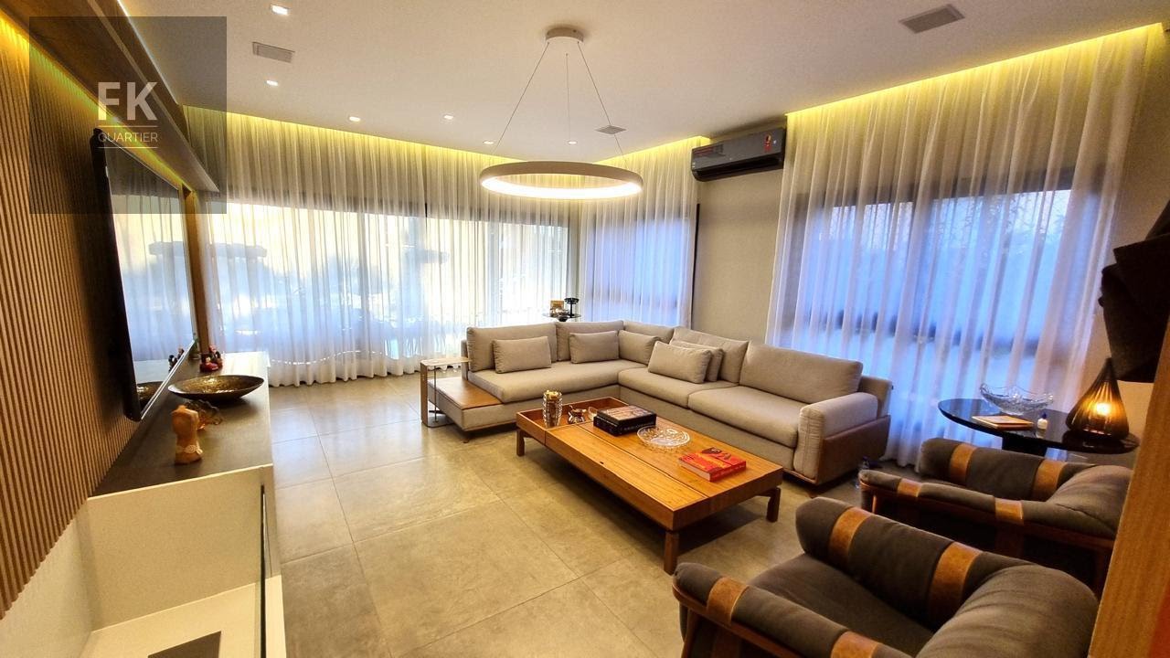Casa à venda com 4 quartos, 4 suítes, 4 vagas e 360m² no Alphaville, Santana de Parnaíba (SP) — foto 19 de 30